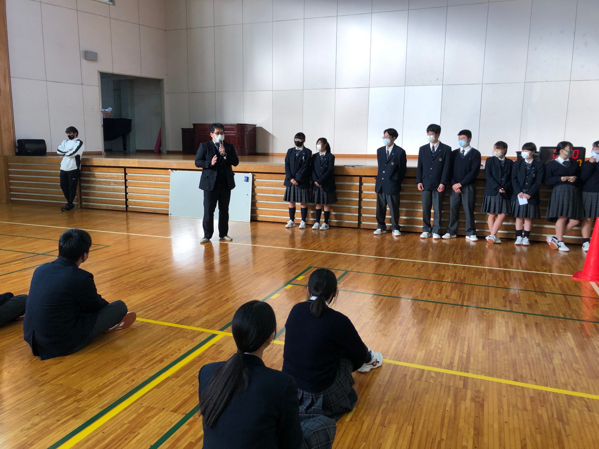 3年生lhr クイズレクリエーション 沼津中央高等学校