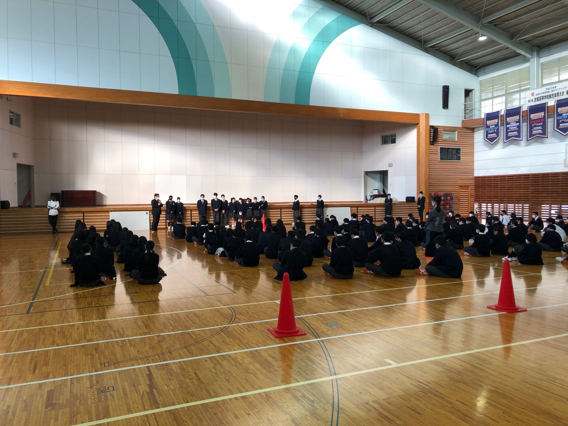 3年生lhr クイズレクリエーション 沼津中央高等学校